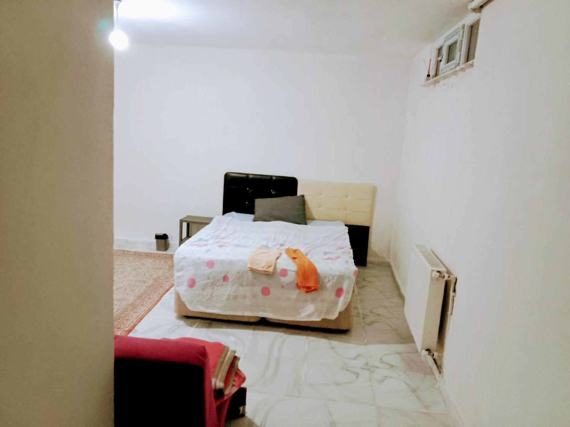 Ahmet Teacher Hotel, 5 Minutes From The Airport Arnavutkoy Exterior photo